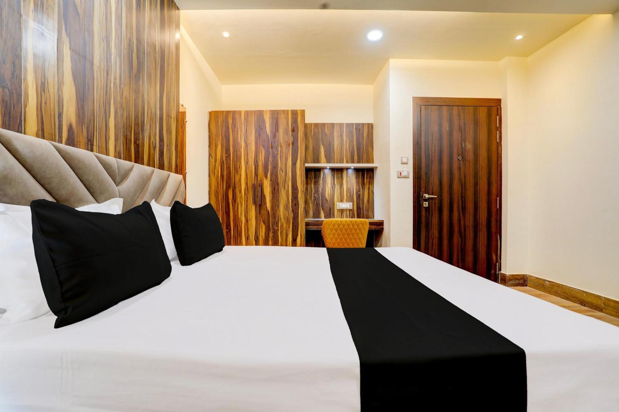 Hotel O Krishna Greens Kanpur Extérieur photo