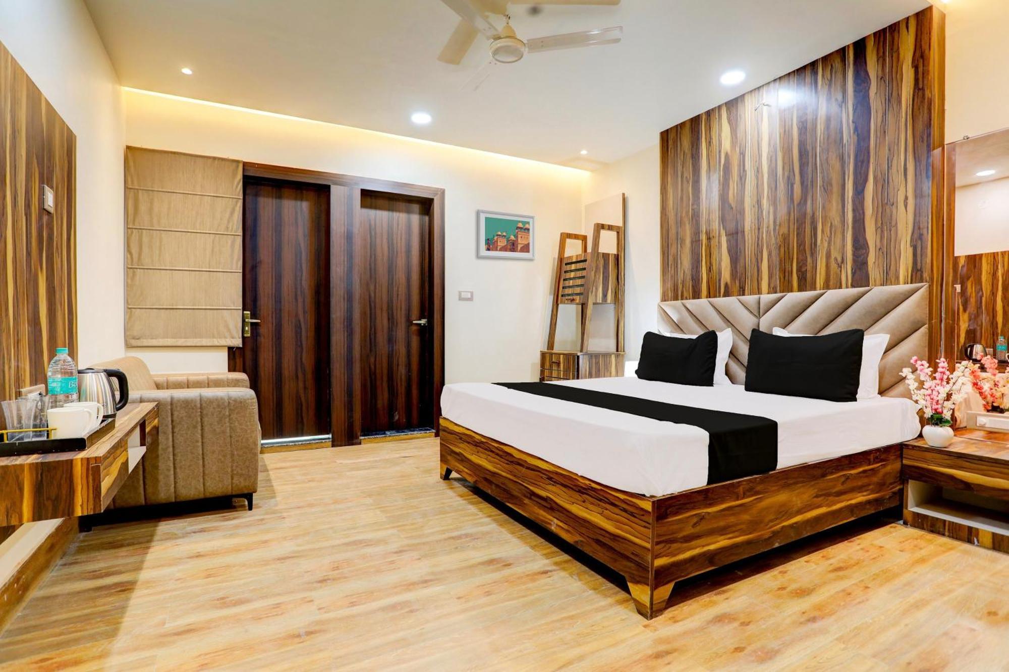 Hotel O Krishna Greens Kanpur Extérieur photo